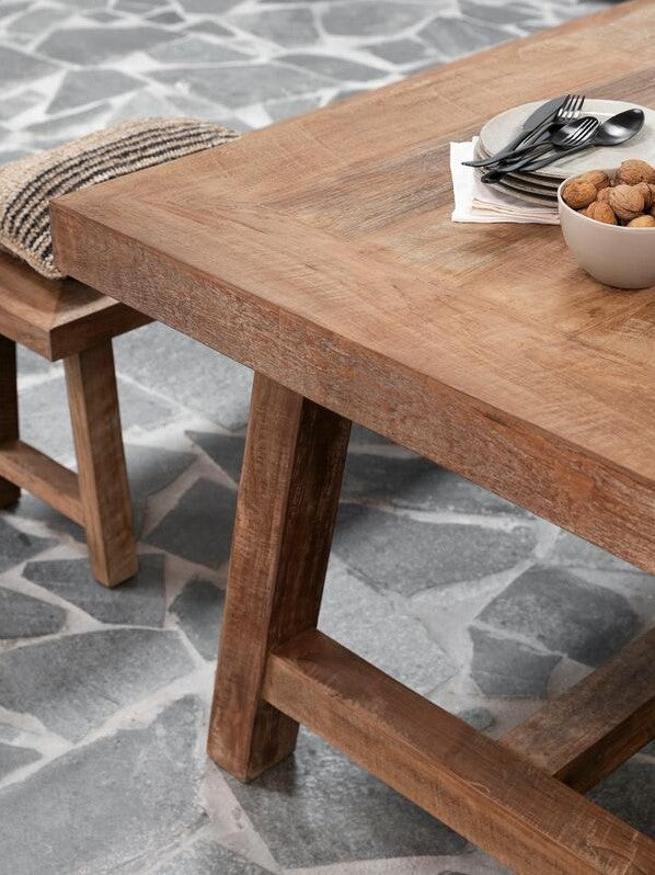 Eettafel Mona